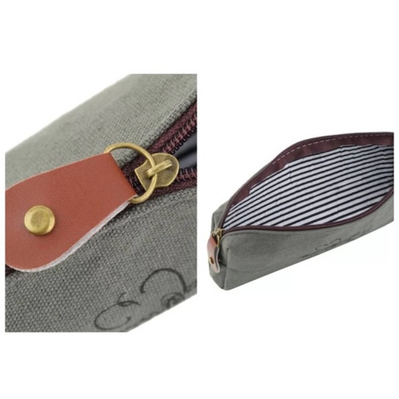 Charcoal Gray Eiffel Tower Canvas Pencil Case/Shave Kit with Choice Keychain - Picture 2 of 4